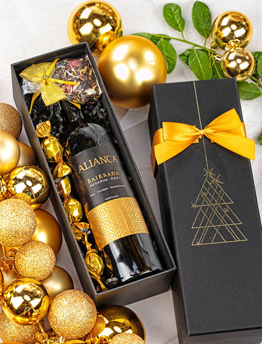 Ekskluzywny Kosz Prezentowy z Winem Aliança i Pralinami – Elegancki Upominek