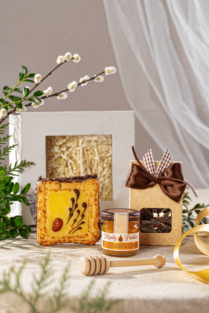 Zestaw Prezentowy Wielkanocny z Mazurkiem i Miodem - Pudełko z Okienkiem