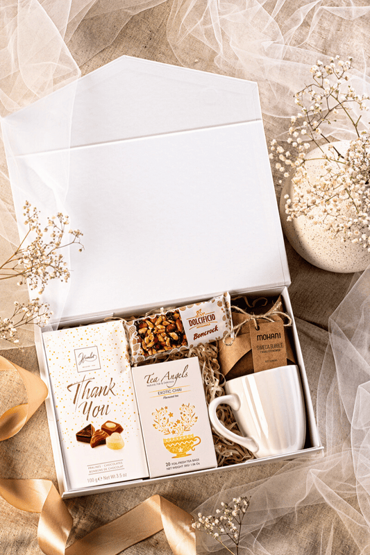 Elegancki Zestaw Prezentowy z Herbatą Tea Angels i Pralinami Hamlet – Idealny Upominek dla Niej