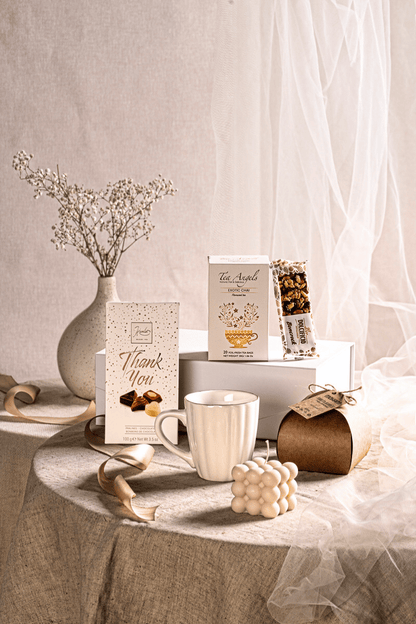 Elegancki Zestaw Prezentowy z Herbatą Tea Angels i Pralinami Hamlet – Idealny Upominek dla Niej
