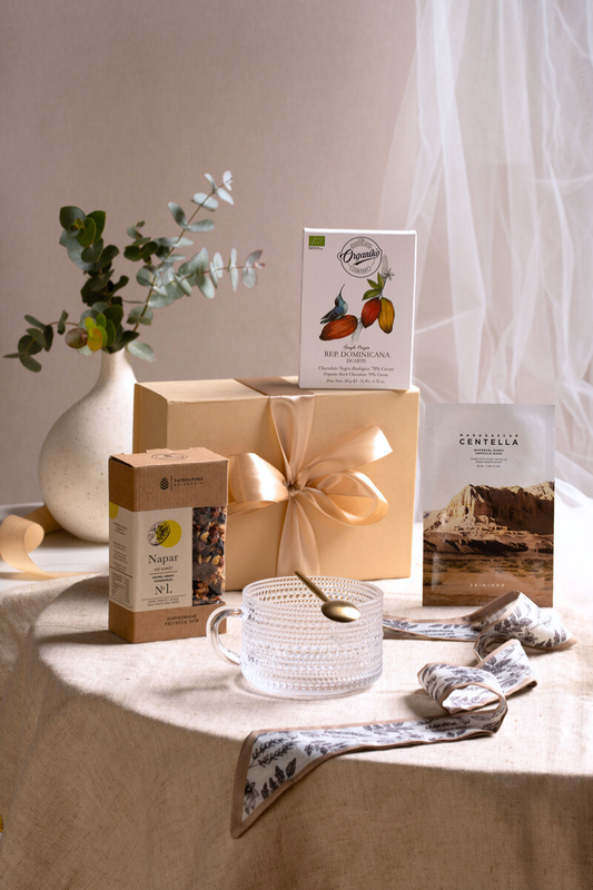 Luksusowy Zestaw Prezentowy Maryna z maską SKIN1004 i naparem – Relaks dla Kobiety