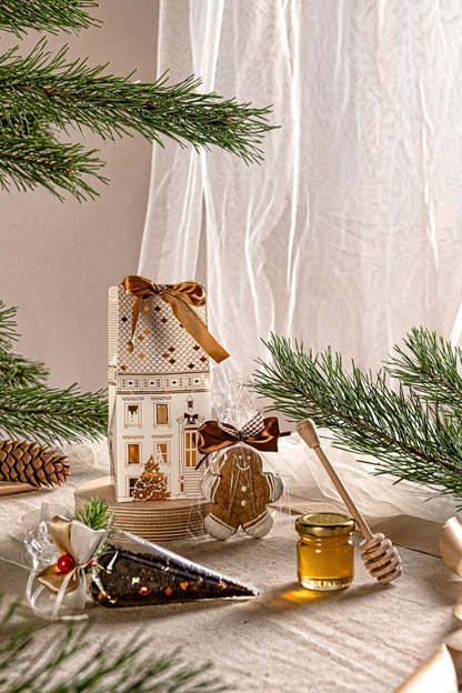 Zestaw Prezentowy w Kształcie Domku | Herbata i Miód – Świąteczny Upominek 1201